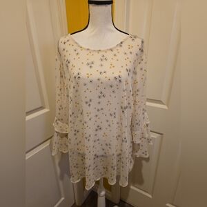 TORRID FLORAL BLOUSE, SIZE 3X